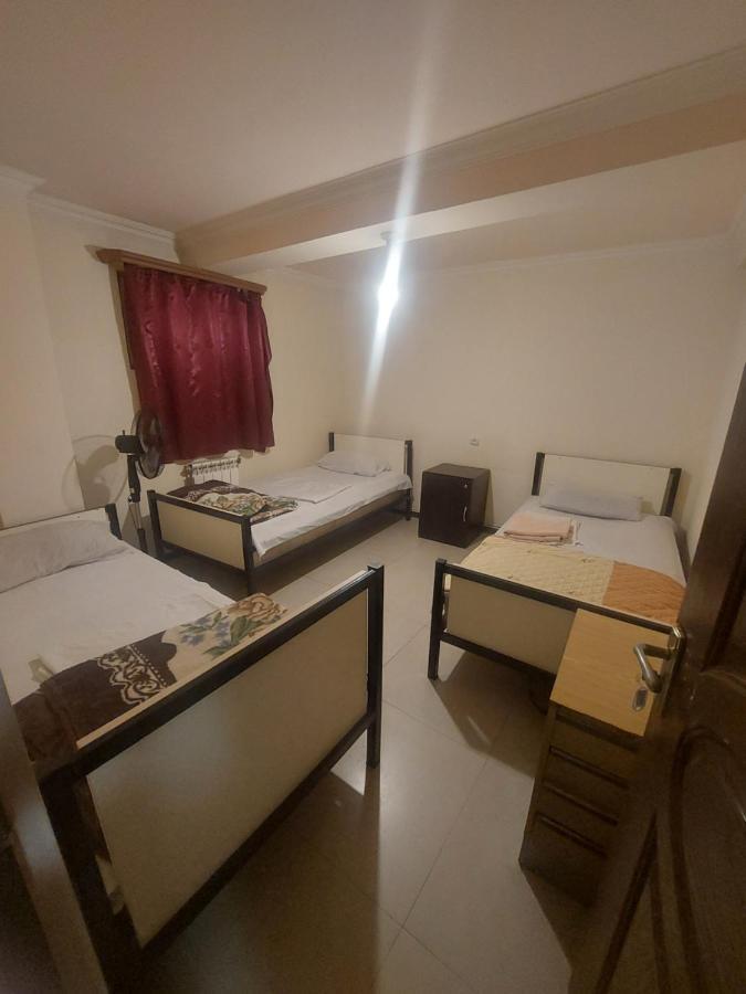 Rp Hotel- Hostel Erevan Esterno foto